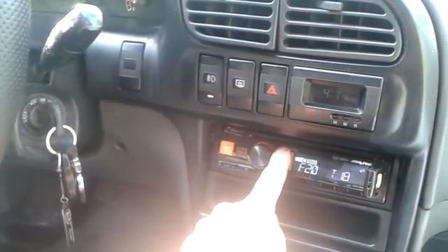 Сабвуфер:Kicx STQ 300+Усилитель: KICX RTS 2.100+ALPINE CDE-180RM в KIA SPECTRA смотреть онлайн