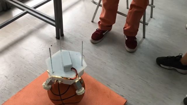 Ballbot Prototype (Part 2/2) | Self balancing robot over basketball with multiple PID controls. смотреть онлайн