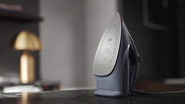 AEG Dampfbügeleisen | DELICATE 6000 смотреть онлайн