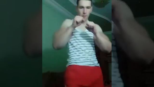 Двоечка базуками от Кирилла Терёшина смотреть онлайн