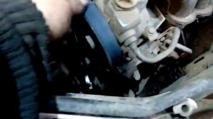 Ford focus 1. Замена ремня доп  оборудования⁄wheel gimbal