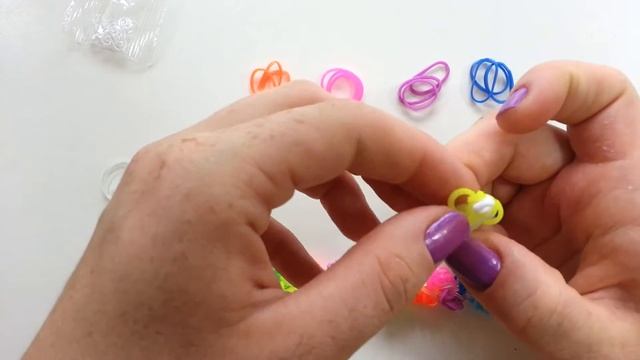 Зигзаг из резинок Zigzag Rainbow Loom Bands for kids tutorial DIY online смотреть онлайн