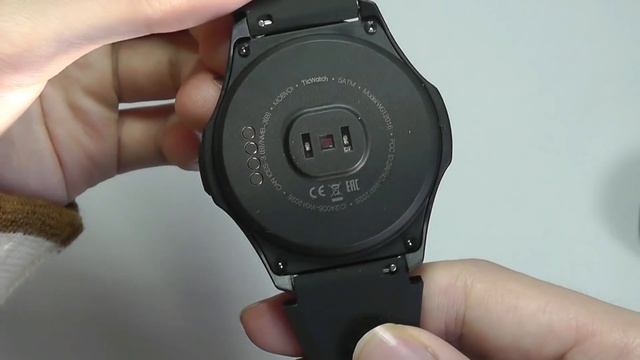 First Impressions: TicWatch S2 - Affordable WearOS Smartwatch смотреть онлайн