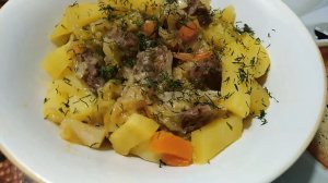 Тушеная капуста с мясом и картошкой! Простой рецепт вкусного блюда!