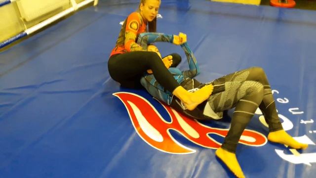 Полина БелозероваАнаконда Ставрополь треугольник со спины смотреть онлайн