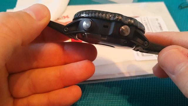 Garmin Fenix 5X Bezel Protector No more Scratch Issues смотреть онлайн