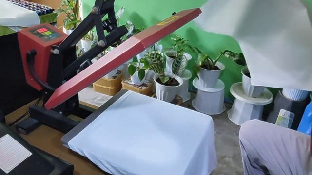 how to Airbrush Paint on White Shirt | Slam Dunk Sakuragi Airbrush Shirt смотреть онлайн