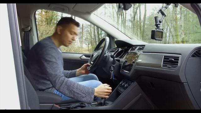 VW Touran 1.6 TDI SCR DSG 2018 - Der bessere VW Tiguan? Test und Kaufberatung смотреть онлайн