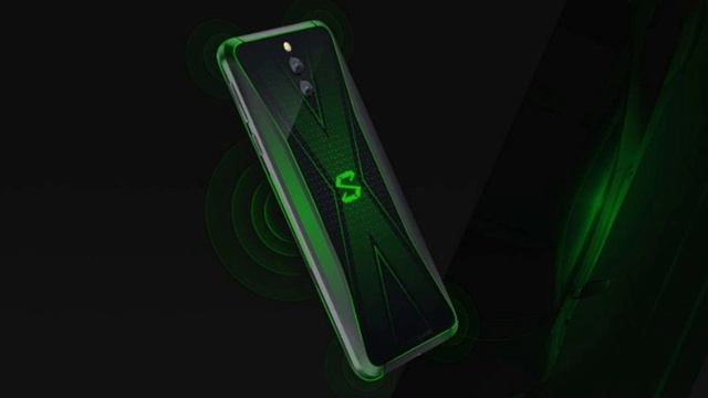 Xiaomi Black Shark Helo Gaming Phone Brings 10GB RAM, Customizable RGB Lighting. смотреть онлайн