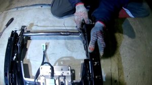 Киа Рио 3. СР_Ремонт переднего левого сиденья.Часть_1.