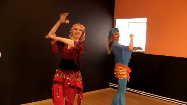 Сагаты Ta ka Ta Ta ka Ta (Галоп) Стучим Zills смотреть онлайн