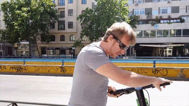 Электросамокаты в Мадриде. Стоит ли? смотреть онлайн