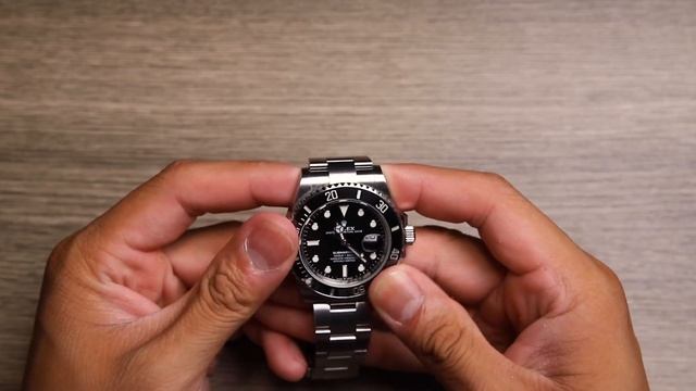 HOW TO USE THE ROLEX SUBMARINER BEZEL