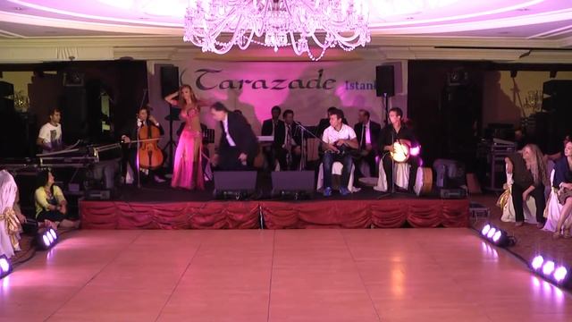 You Must See Didem Kınalı Tarazade's Performance! смотреть онлайн