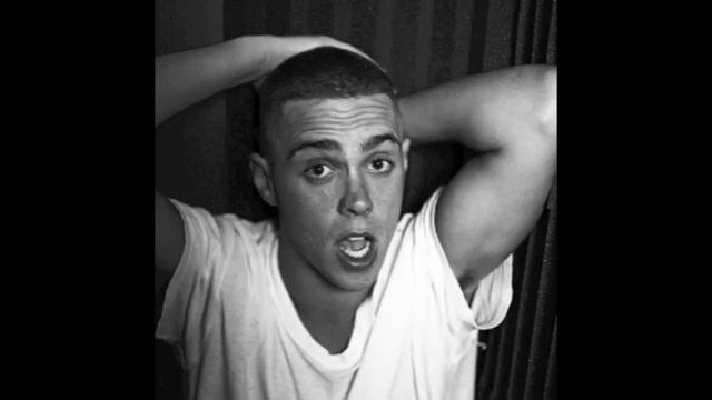 Sam Adams-Watch Out смотреть онлайн