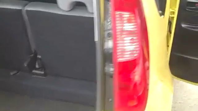 2005 Mitsubishi Colt смотреть онлайн