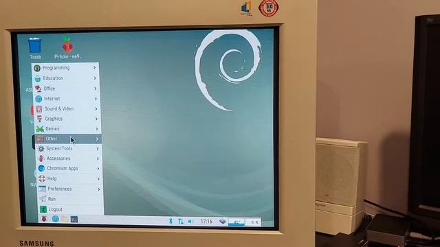 Raspberry Pi Vulkan Quake 3 64-bit on a CRT смотреть онлайн