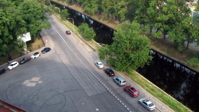 Крыша бар для DVD смотреть онлайн