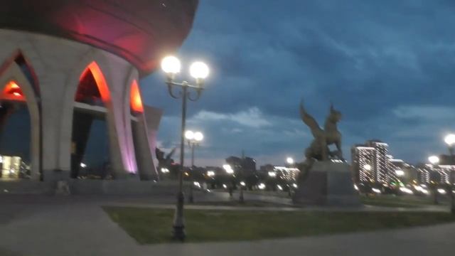 Казань - это звучит красиво!!! Первый день отдыха в столице Татарстана! смотреть онлайн