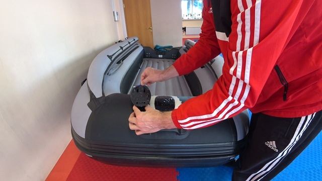 Установка якорного рыма  на лодку ПВХ самостоятельно.