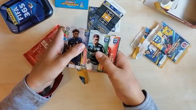Panini adrenalyn xl fifa 365 2022 mini fémdoboz opening смотреть онлайн