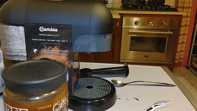 MACCHINA DEL CAFFE CUMBIA CAPRICCIOSA BLACK @CecotecOficial смотреть онлайн