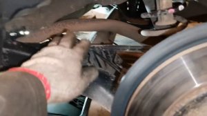 Renault Fluence вырезаем катализатор