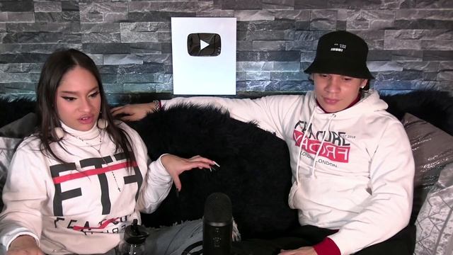 The BEST Dance Practice of 2021| Waleska & Efra react to LAY '飞天 (Flying Apsaras) смотреть онлайн