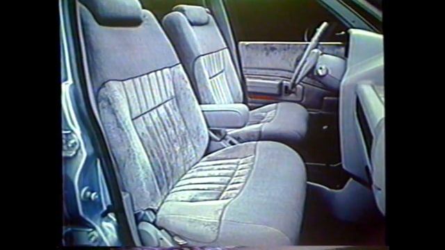 1984 Ford Escort "Spring convoy of savings" TV Commercial смотреть онлайн