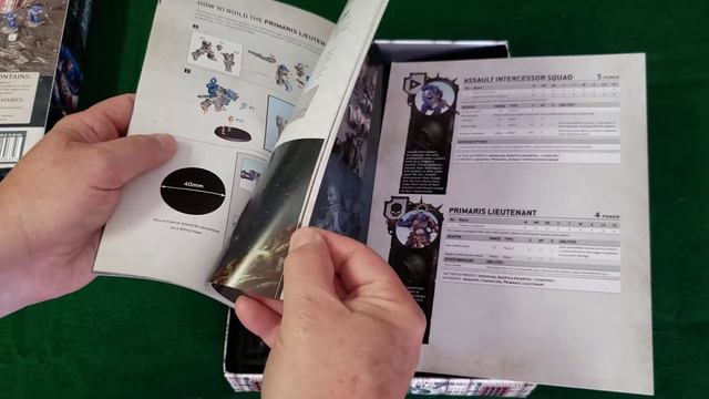 Warhammer 40K - 9th Edition Recruit Starter Set Unboxing смотреть онлайн