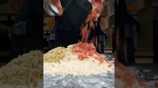 Мясные печеньки с сыром