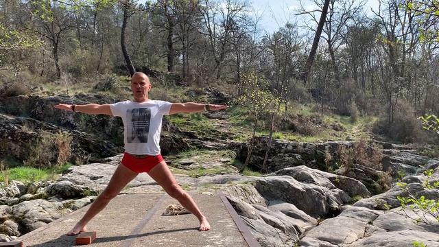 PRATIQUE DU MATIN - Avec Urb Yoga смотреть онлайн