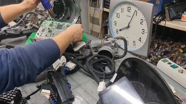 3uz fe 6at поставил и поехал.Сборка электрики на дорест.монт.блоке.Отключение иммобилайзера 3uzfe6a смотреть онлайн