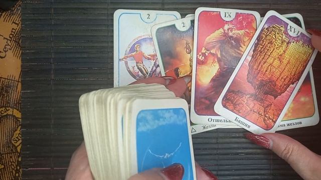 С 1 октября всем женщинам явиться... смотреть онлайн