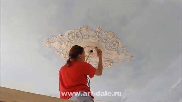 Декоративная покраска (патинирование) лепного декора. Декорирование потолков и стен в стиле прованс смотреть онлайн