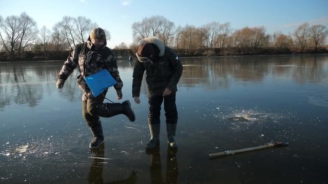 Рыбалка по первому льду. Открываем зимний сезон. Рыбий жЫр 5 сезон выпуск 22 смотреть онлайн