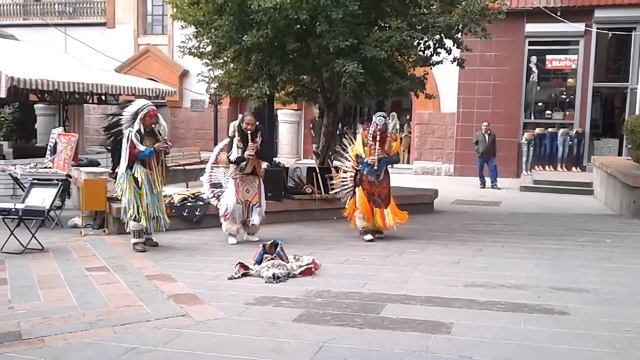 Танец индейцев в Армении.Indian dance. смотреть онлайн