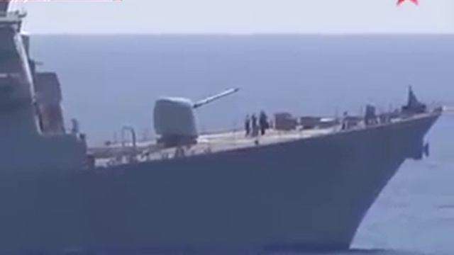 УСЛЫШАВ ГИМН РОССИИ АМЕРИКАНСКИЙ КОРАБЛЬ РЕЗКО ПОМЕНЯЛ КУРС смотреть онлайн