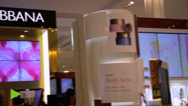 Dolce & Gabbana Digital Signage in Macy's NYC смотреть онлайн