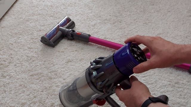 DYSON V10 ALINIR MI, İŞ GÖRÜR MÜ? FİLTRE DERDİ YOK. смотреть онлайн