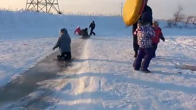 Горка в с. Новоникольске смотреть онлайн