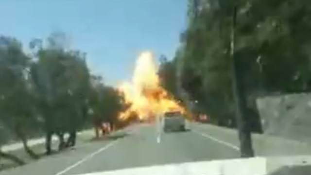 Взрыв бомбы смотреть онлайн