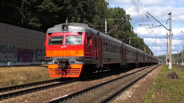 ЭД2Т-0023 сообщением Пушкино - Москва (Ярославский вокзал) смотреть онлайн