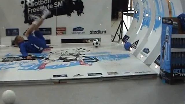 Football Freestyle SM 2008 Emil Jylhänlahti to Hyundai смотреть онлайн