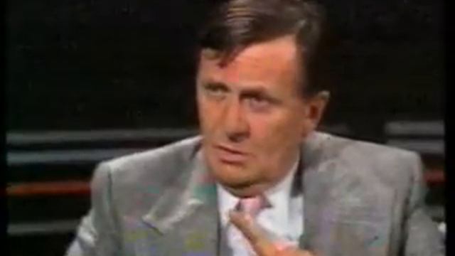 Barry Humphries interview Part 2 of 2 смотреть онлайн