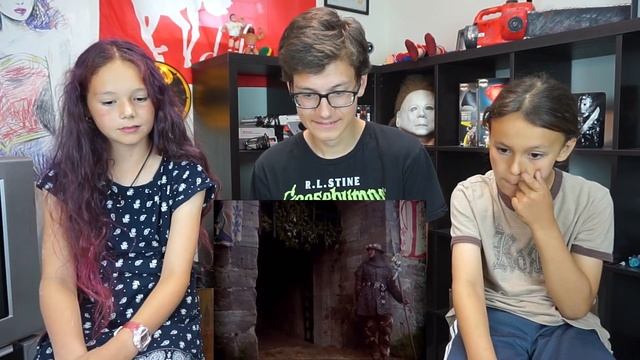 KIDS REACT to Monty Python and the Holy Grail (1975) Trailer смотреть онлайн