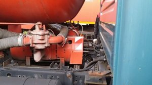 Ассенизатор ЗИЛ КО-520. Включаем вакуумный насос.