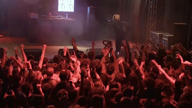 Night Lovell — Boy Red / I'm Okay (Live in Moscow, 03.03.2017) смотреть онлайн
