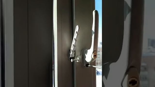 Безопасность детей дома!!! Ручка для окна с замком и ключём с сайта AliExpress!! смотреть онлайн