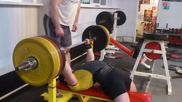[2014.04.08] жим лёжа 2) 215 х0 смотреть онлайн